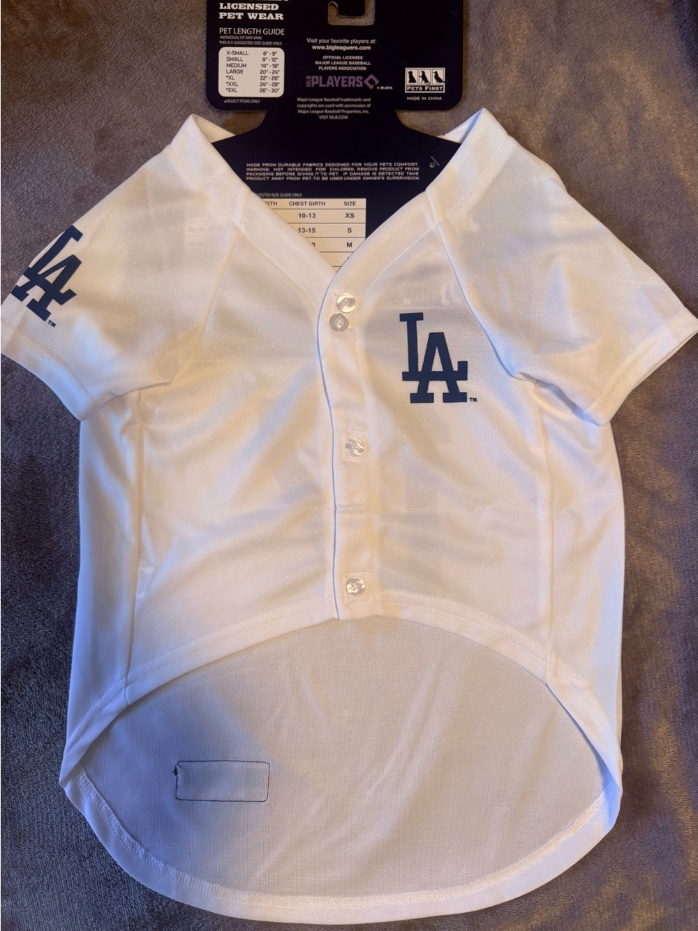 Los Angeles Dodgers Ohtani 17 White Dog Button-Up Jersey #17 #LA #Ohtani
